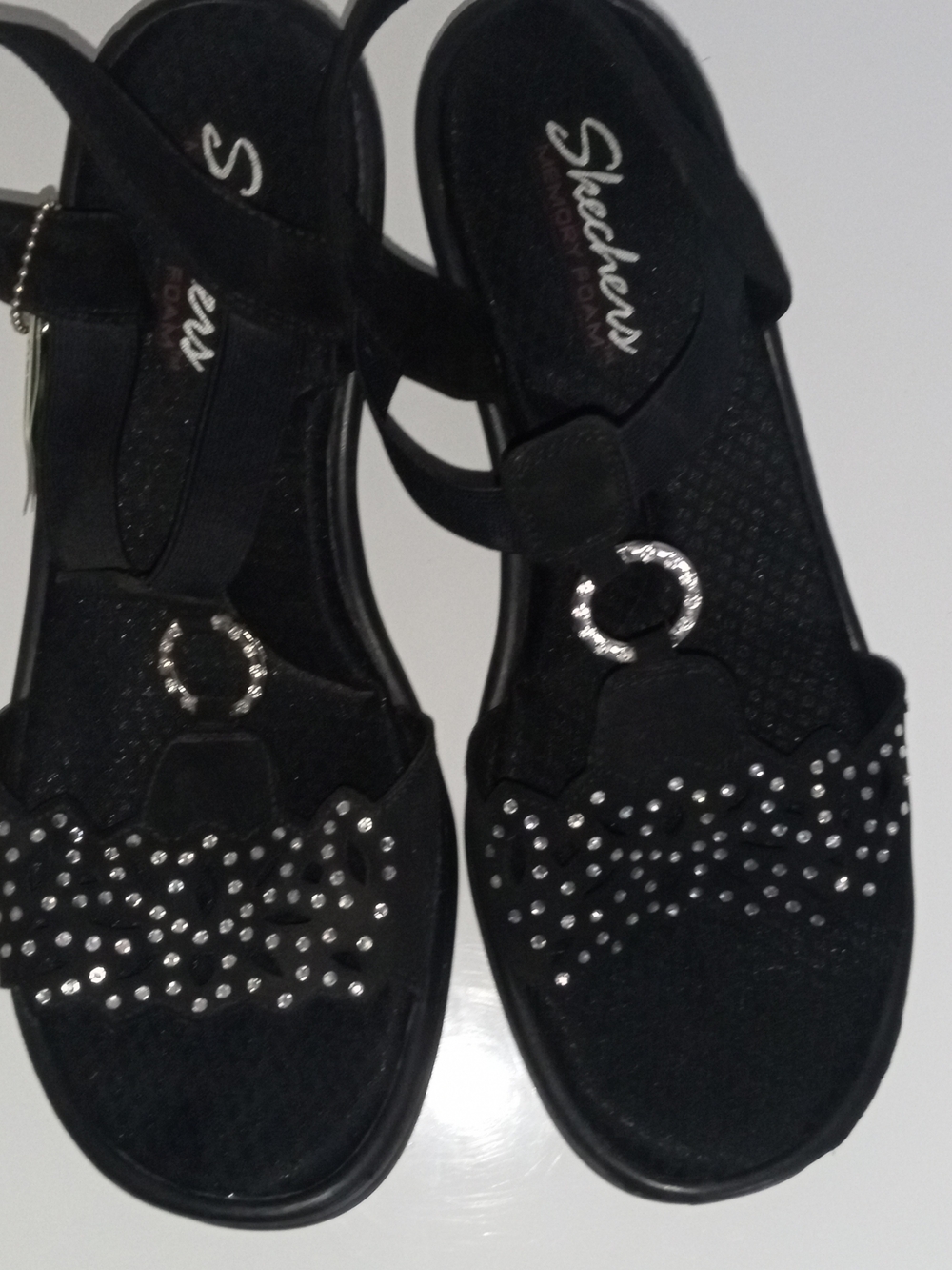 Skechers Black Womens Rhinestone Accent Comfort Sandals